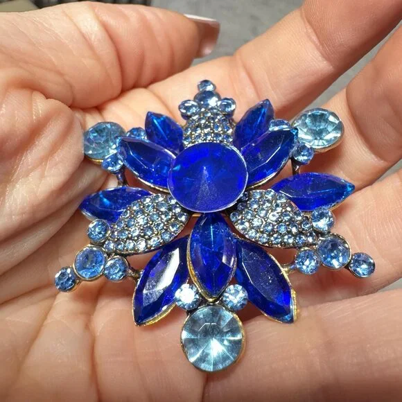 Floral Snowflake Rhinestone Statement Brooch Vintage Blue Pin 2” - Picture 6 of 8